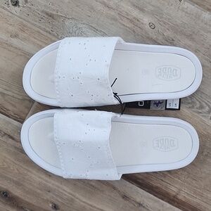 Hey Dude Chandler eyelet sandals